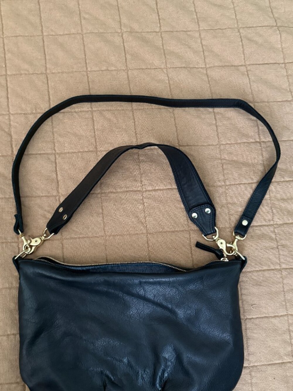 Clare V Black Moyen Messenger - Picture 4 of 7